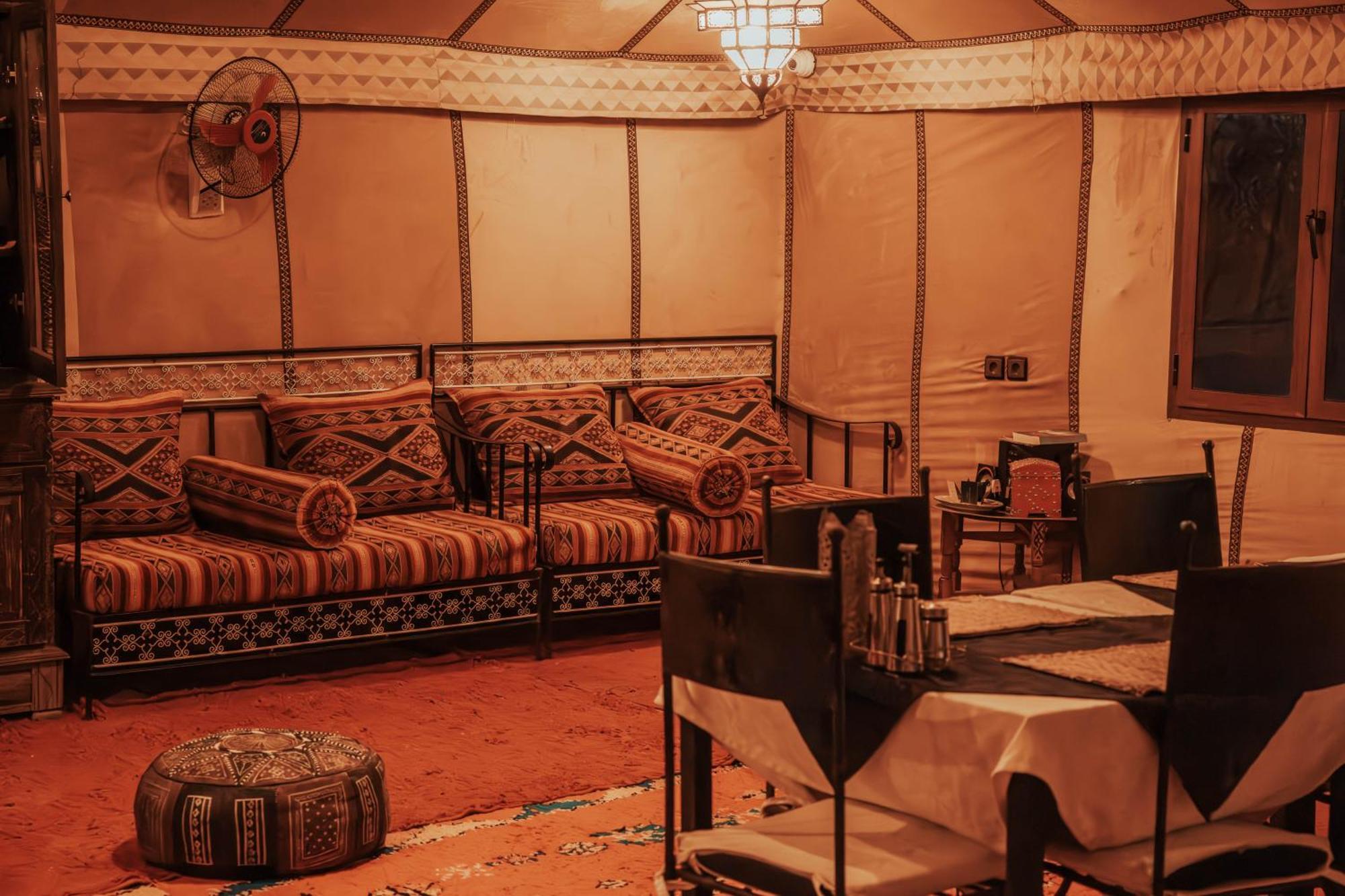 Merzouga Moonlight Desert Camp エクステリア 写真