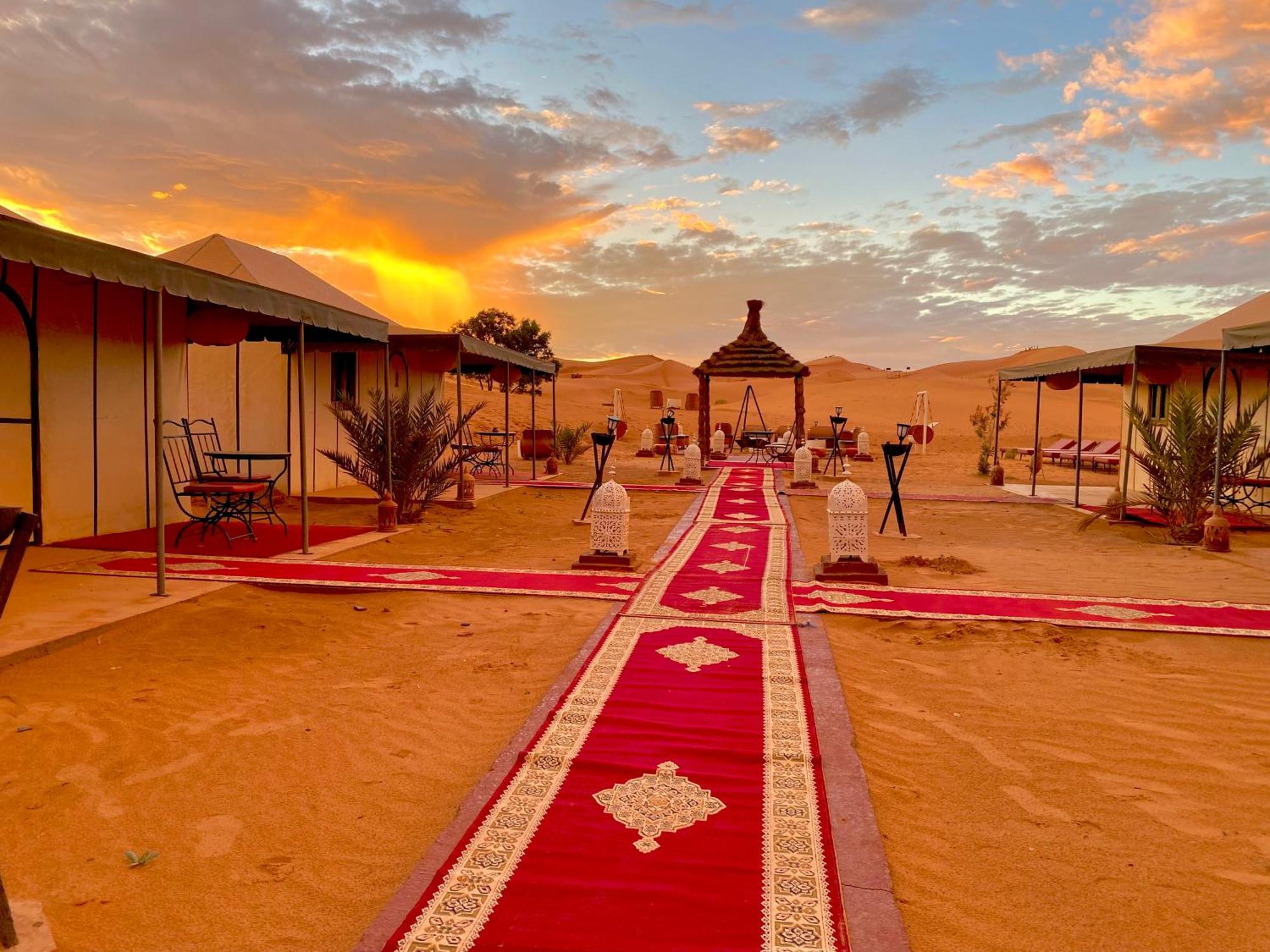 Merzouga Moonlight Desert Camp エクステリア 写真