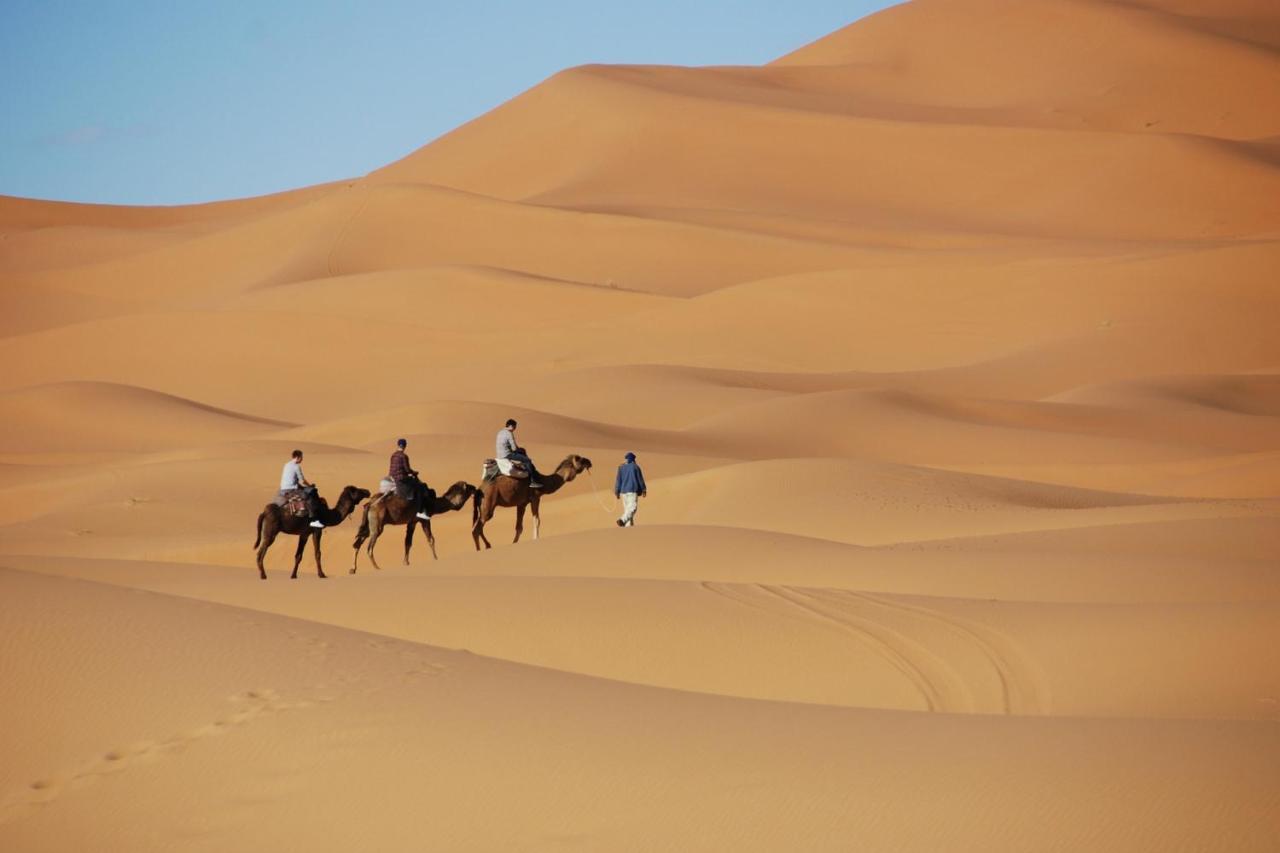 Merzouga Moonlight Desert Camp エクステリア 写真